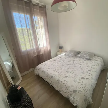 Ferienwohnung Au Bord De La Camargue Aubord Exterior foto